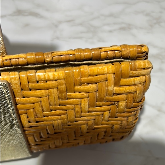 Tory Burch Gold and Tan Rattan Wicker Clutch RARE Collectible Luxury - Picture 10 of 11
